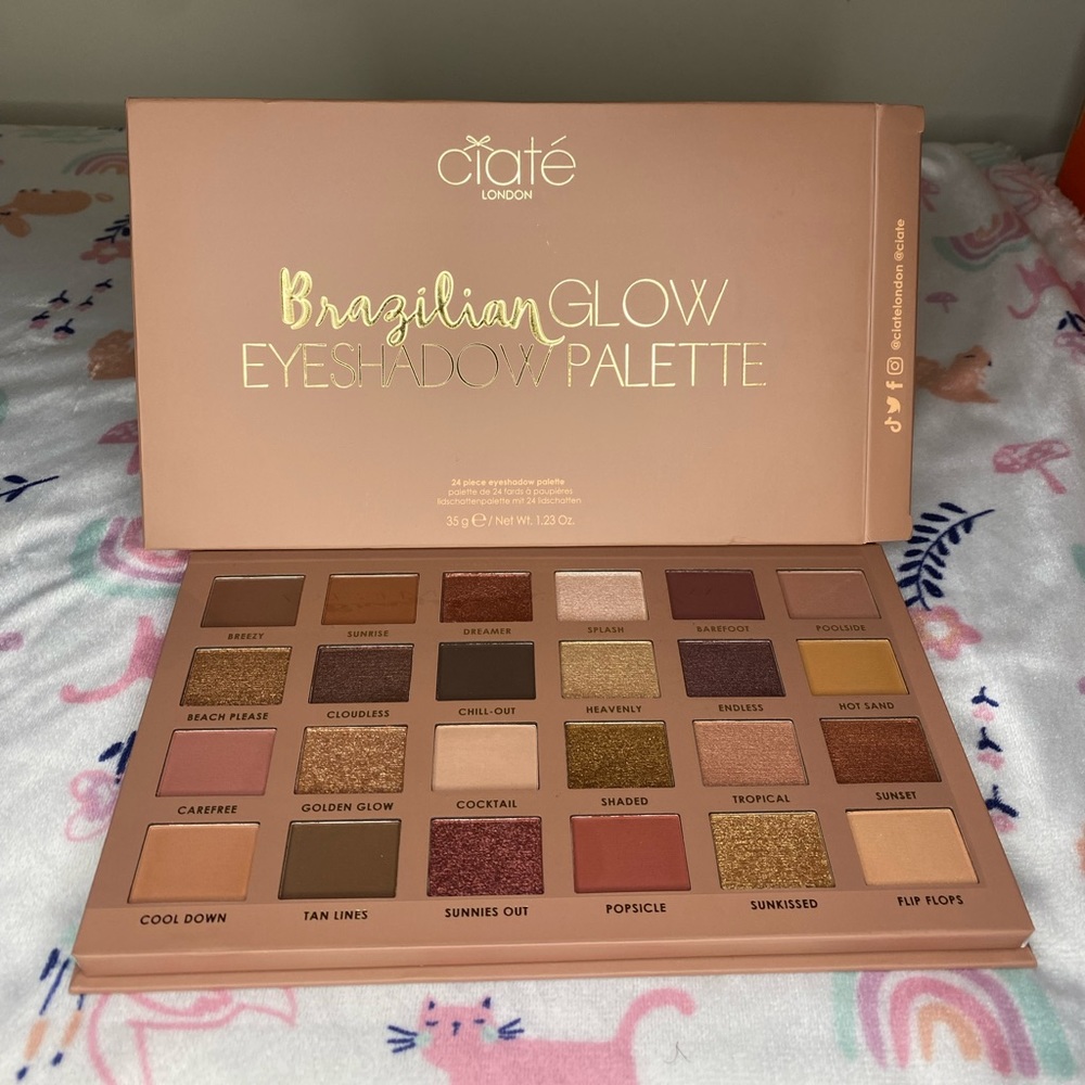 Brazilian glow eyeshadow palette